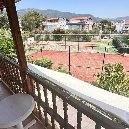 Ada * Özdere